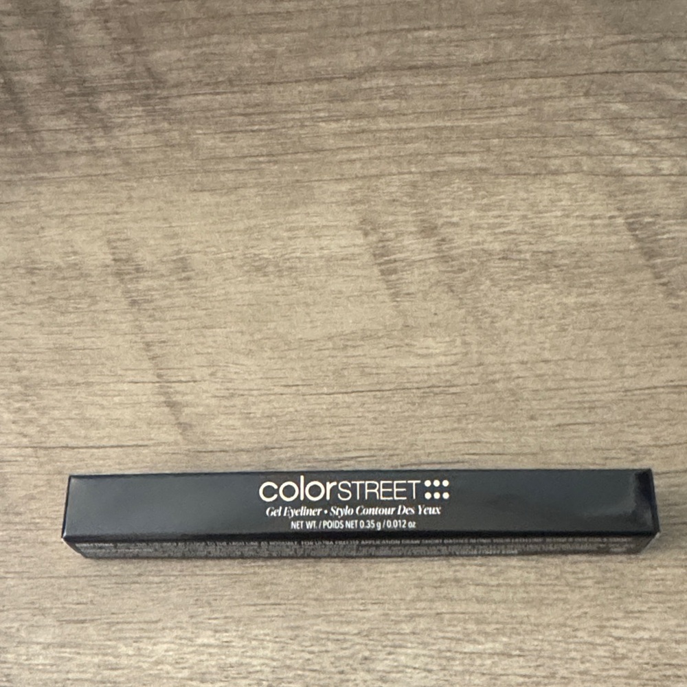 Color Street Gel Eyeliner in Midnight Blue
